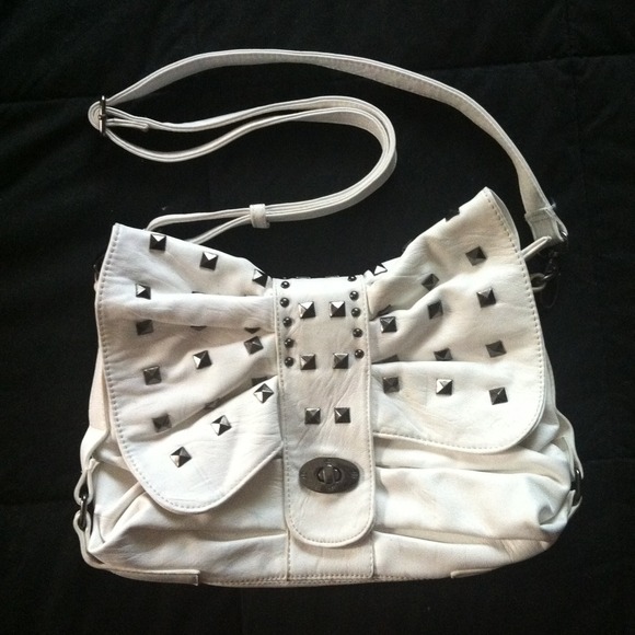 White Bow Purse
