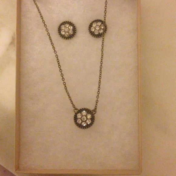 SOLD to @wwhorton Brand new earrings and necklace