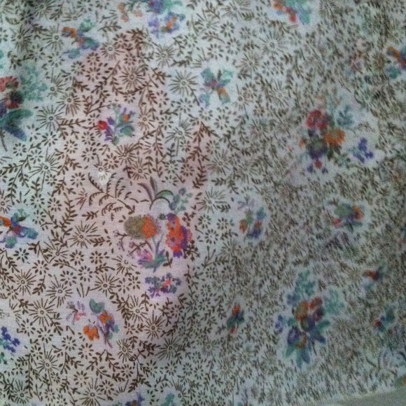 🚫TRADED🚫 F21 olive floral print sheer tank top