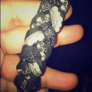 Cute bracelet with pearl beading accent