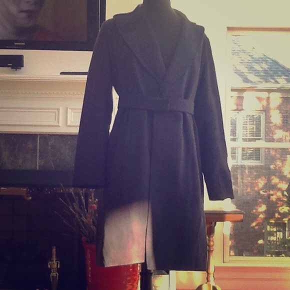 Banana republic coat <3