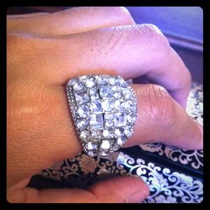 Reserved for @happyme70Cocktail ring rhinestones