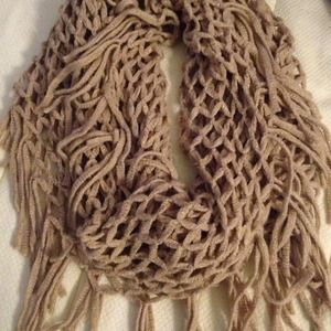 Infinity scarf