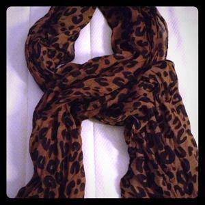 Leopard print scarf