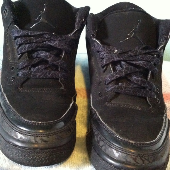 Black Jordan's 5.5Y