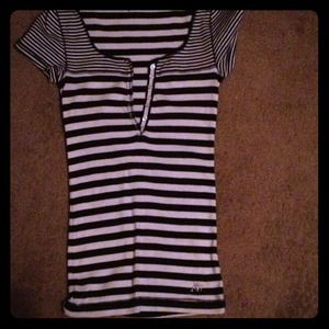 AERO SM Shirt!! Only worn once! Navy blue & white!