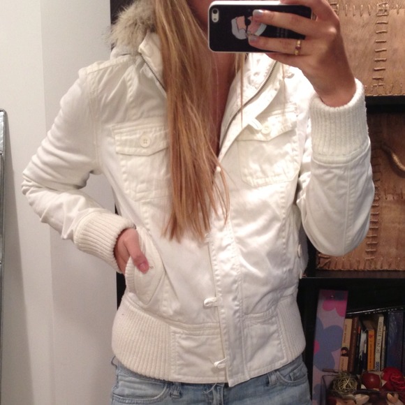 Aeropostale Outerwear - Off White Bomber with Faux Fur Trimmed Hoodie