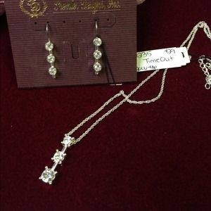 Premier Designs "Time Out" necklace & earrings