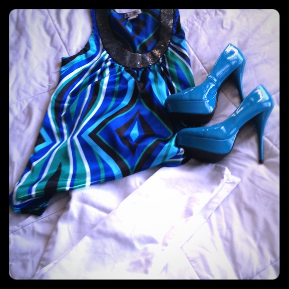 🔴Bundle🔴Cute blues !!8)