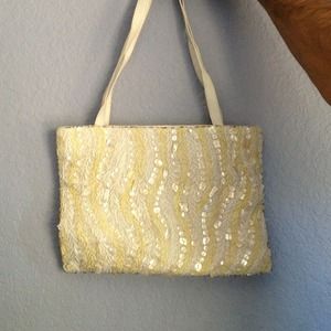 Small Chan Luu Purse