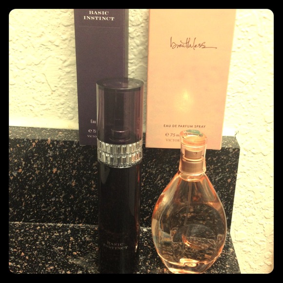 **SOLD**Vs in box bundle