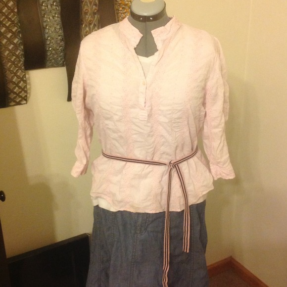 SOLD IN BUNDLE--Gap pink top - Picture 3 of 3