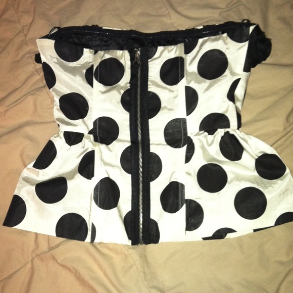 Forever 21 brand new tube top - Picture 2 of 2