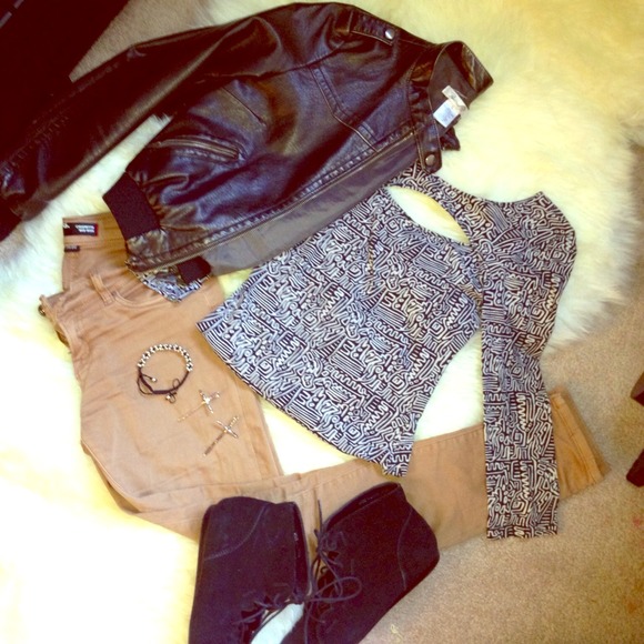 Bundle 4 jas16Blk faux leather jacket