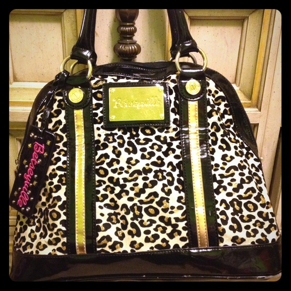 Betseyville betsey Johnson bag REDUCED - Picture 1 of 4