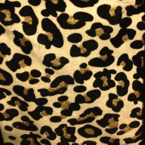 Betseyville betsey Johnson bag REDUCED - Picture 4 of 4