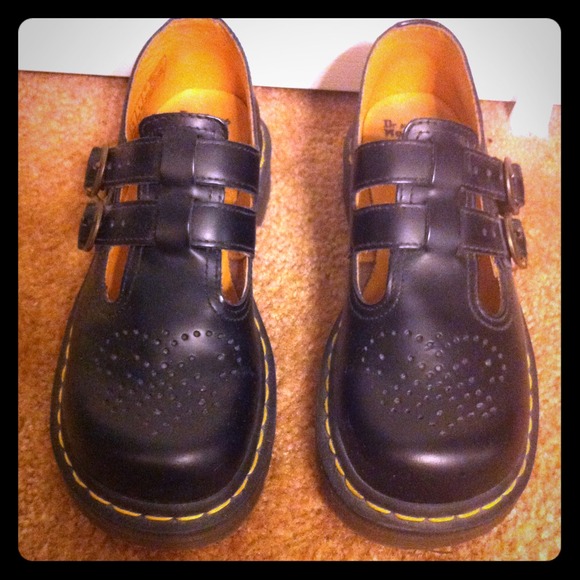 Dr Martens Mary Janes