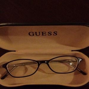 💢SOLD💢Guess Black eyeglass frames
