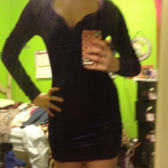 Arden B purple velvet party dress - Picture 4 of 4