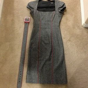 💥Reduced💥Bebe pencil dress with red.