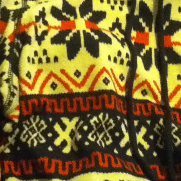 Sweater - Picture 2 of 2