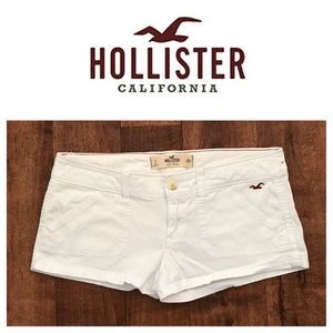 White Hollister shorts