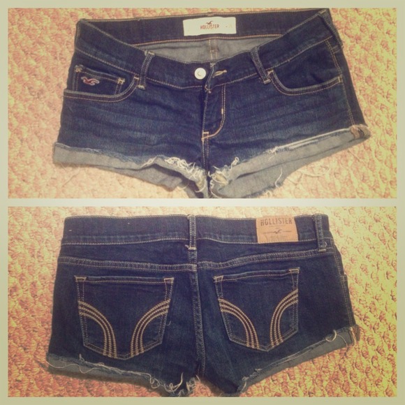 🎉Sold! Size 3 denim Hollister shorts