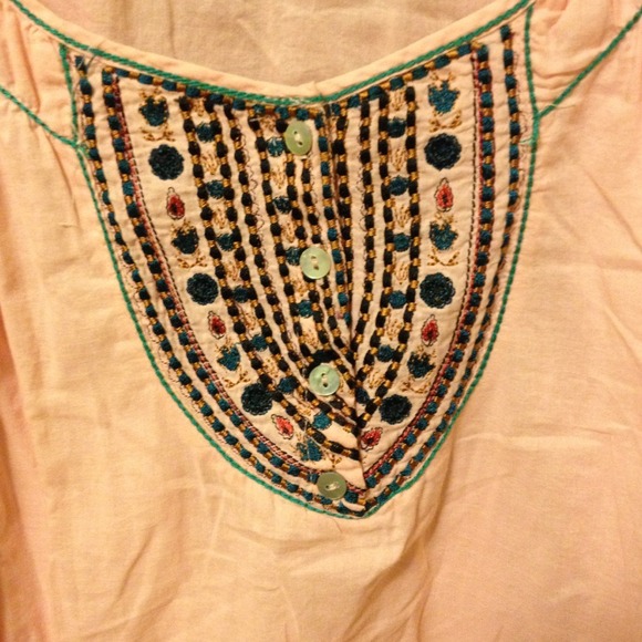 Coral blouse by Chelsea and violet - Picture 2 of 3