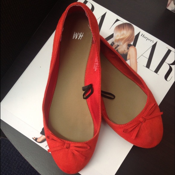 Sold: Coral Suedette Flats - Picture 4 of 4