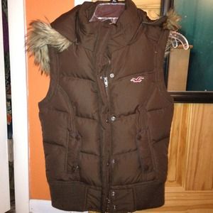 Hollister Vest