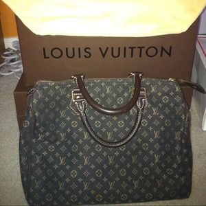 SOLD😉Louis Vuitton Mini Lin Ebony Speedy 30.
