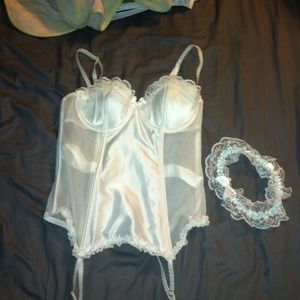 ⭕REDUCED⭕Wedding Lingerie and garter.