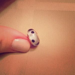 Authentic pandora bead: white with polka dots