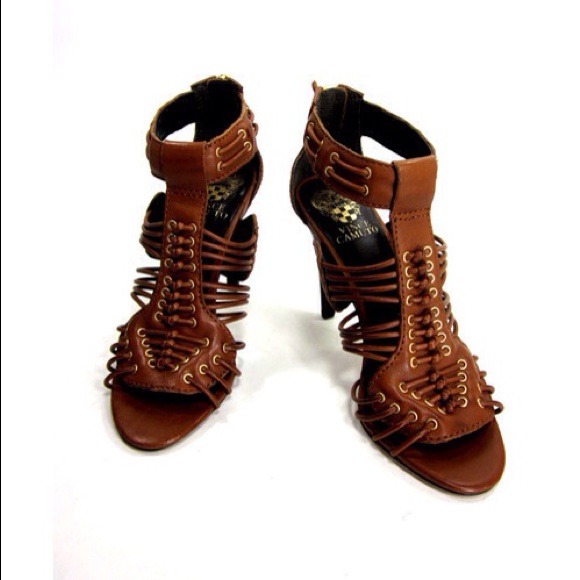 ⭕SOLD OUT⭕ Vince Camuto sexy brown leather - Picture 2 of 4