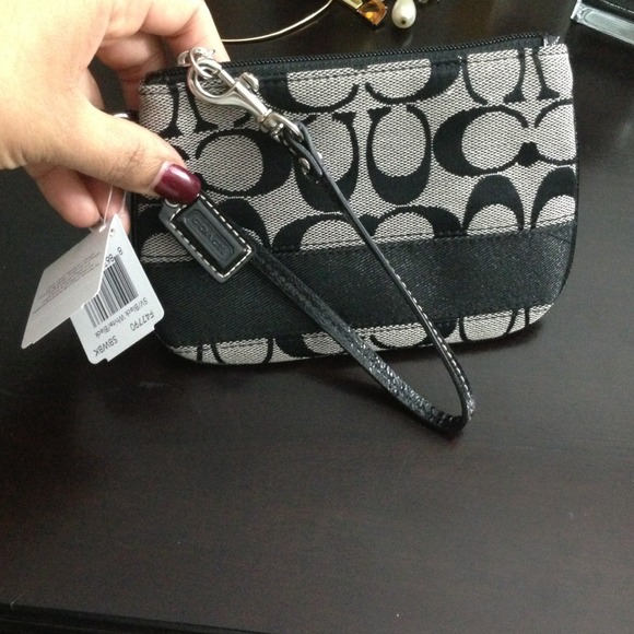 ๐SOLD๐ - Picture 2 of 4