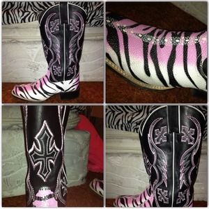 **SOLD** Custom made zebra cowboy boots.