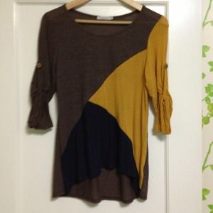 Super cute color block tunic size L