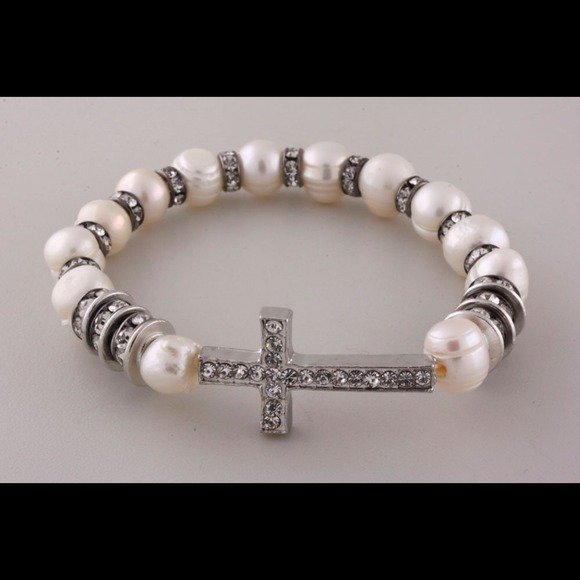Antique silver cross bracelet with cream pearls