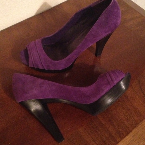 BCBG - Picture 3 of 4