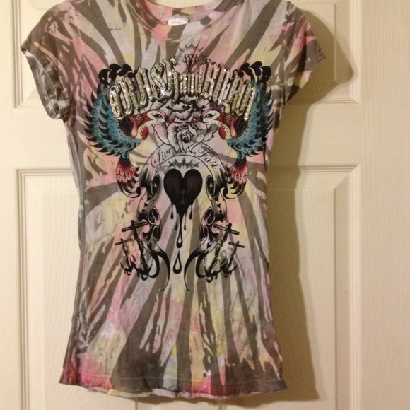 Graphic tee.