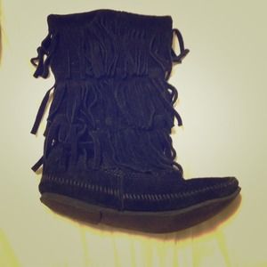 RESERVED for SARAH Minnetonka Fringe Moccasin Boot