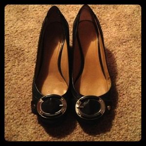 RESERVED-BUNDLED Nine West black wedges