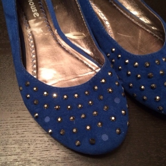 Flats - Picture 3 of 4