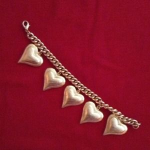 5-Gold Heart Bracelet 7"
