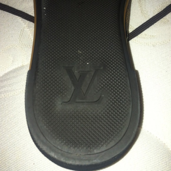 Shoes!!!  SOLD SOLD SOLD!!!!! - Picture 3 of 3