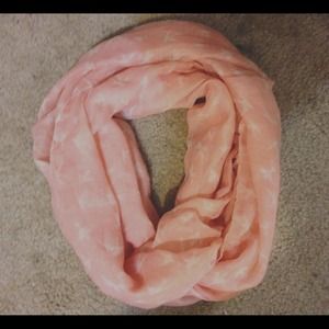 Salmon Sparrow Circle Scarf