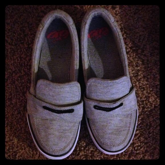 Slip ons