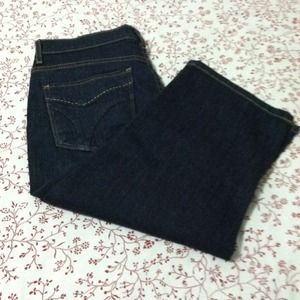 Denim capris bundle!! 🔴For:yaya1827🔴