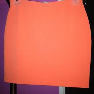 Coral mini skirt