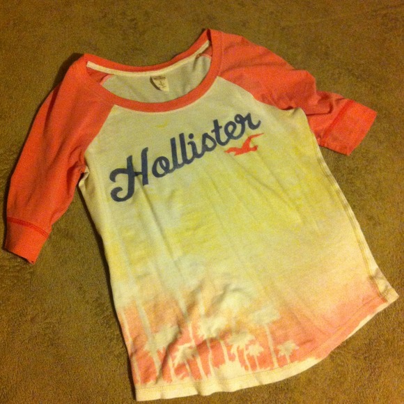 ✂Price just got cut!✂Hollister pants and shirt - Picture 2 of 3